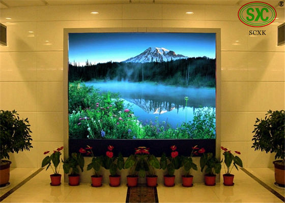 Buen precio P6 SMD 3 en 1 pantalla LED a todo color interior en línea