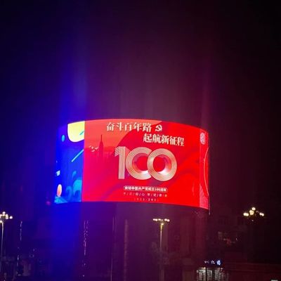 El alto brillo P10 llevó los paneles de la cartelera de la exhibición que SMD impermeabilizan IP65 P10 al aire libre fijó la exhibición llevada para la carretera del lado del camino