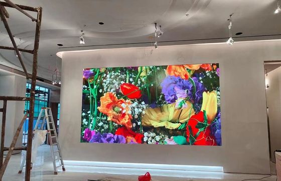 Buen precio Pantalla de vídeo llevada de alquiler publicitaria interior a todo color de alta resolución de la exhibición de la pared de P3 576*576m m SMD2121 2S HUB75 en línea