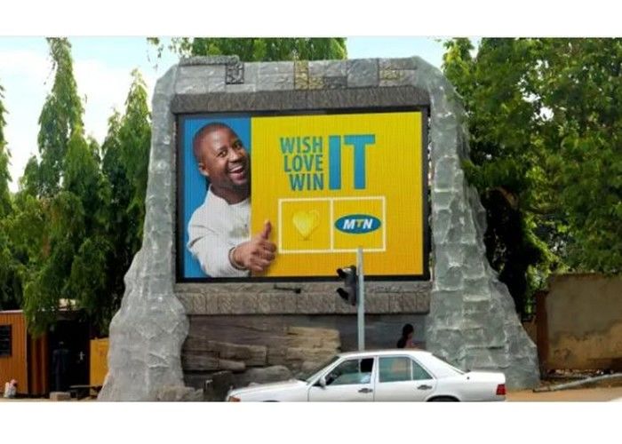 La publicidad al aire libre rgb llevó la exhibición a todo color, alta definición llevó la pantalla P16 de la TV