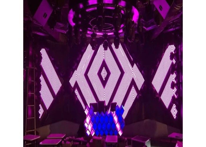 Los clubs nocturnos DJ que hacen publicidad del LED defienden la luz fabulosa P3 de la alta definición