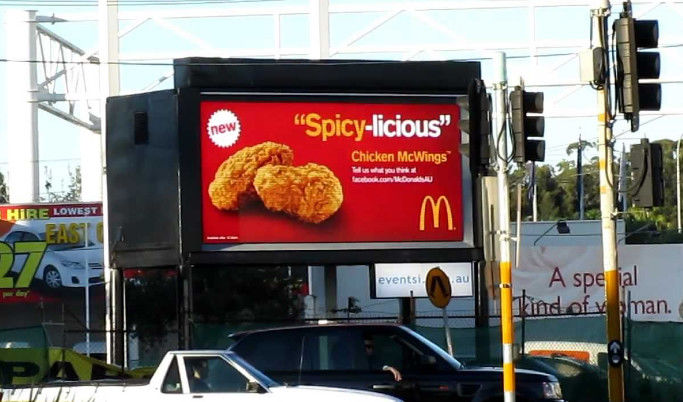 P6mm de publicidad exterior pantallas LED pantalla de vídeo SMD densidad de píxeles 27778 pantalla LED publicidad exterior