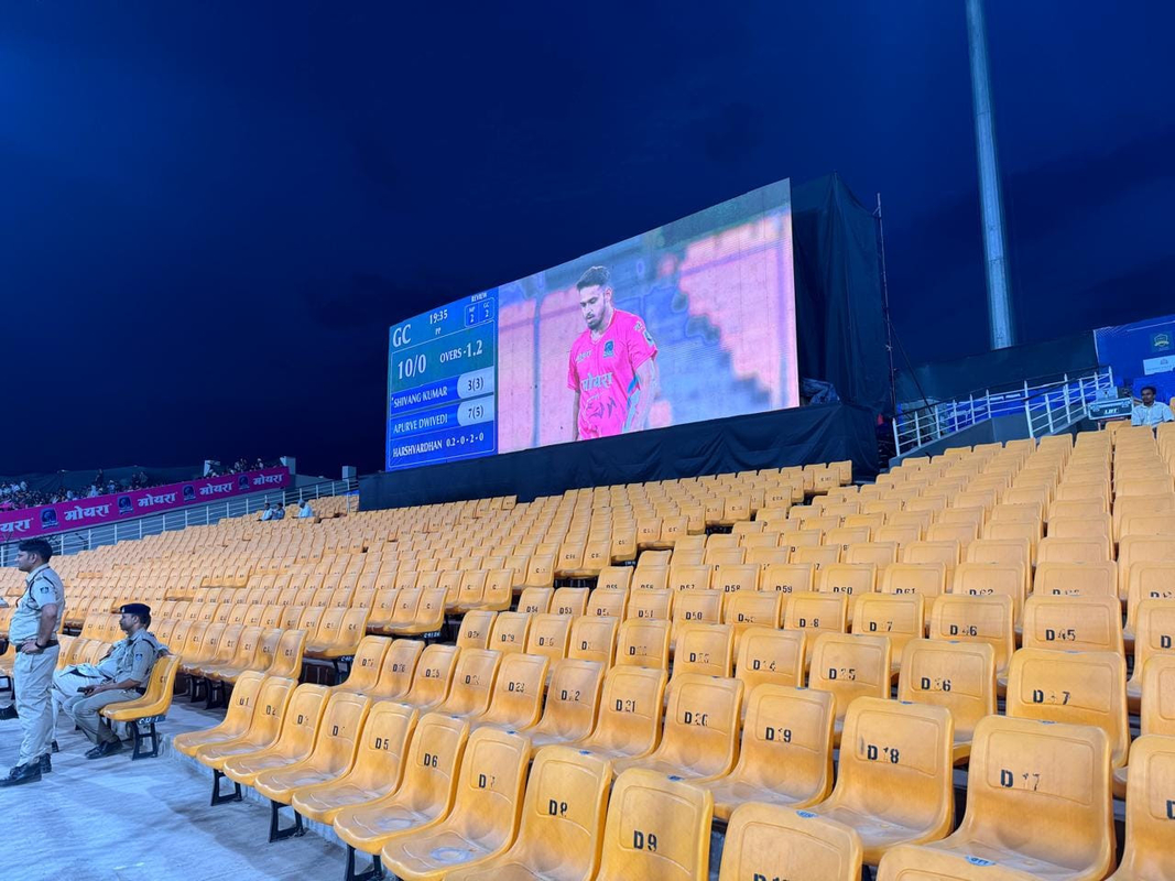 La prenda impermeable al aire libre P8 fijó la publicidad de la cartelera de la pantalla LED de la pantalla de vídeo SMD fuera de la publicidad casera D