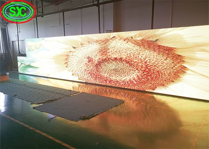 P1.875 P2.5 Pantalla LED a color para interiores SMD1010 a todo color