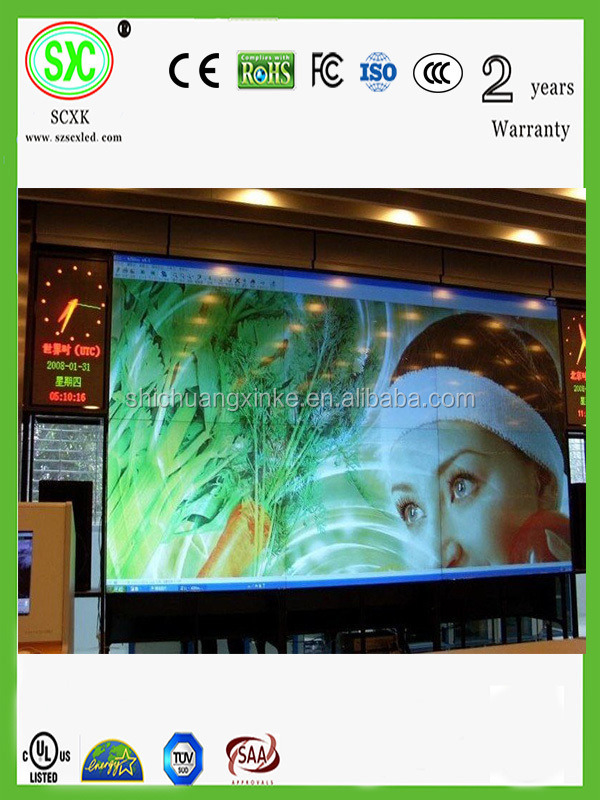 Pantalla LED RGB interior controlada por el sistema LSN/NoVa y hecha de material de hierro/aluminio fundido para la pantalla superior