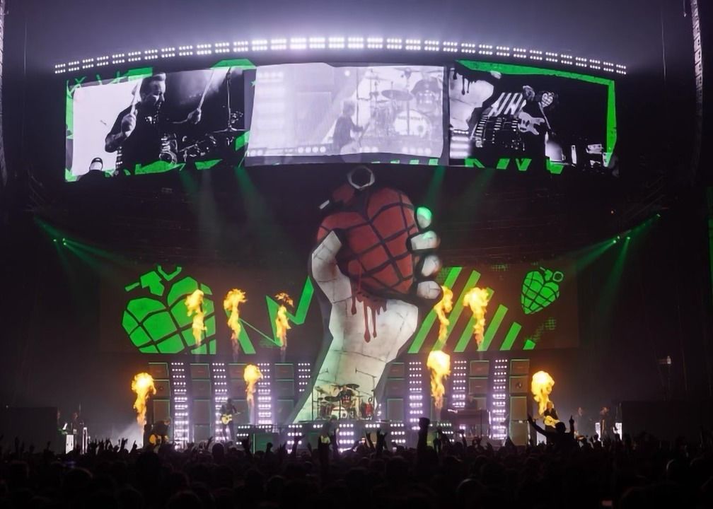 Precio de fábrica Alquiler de pequeño emplazamiento P2.604 Escenario Indoor HD LED Display Video Pared de publicidad comercial LED display