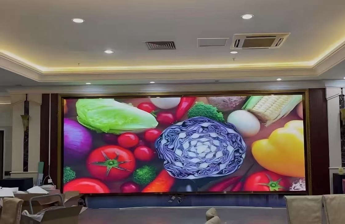 Pantalla LED a todo color interior SMD P3 con configuración de píxeles de 3 mm y 111111 píxeles/m2 para imágenes claras y vibrantes
