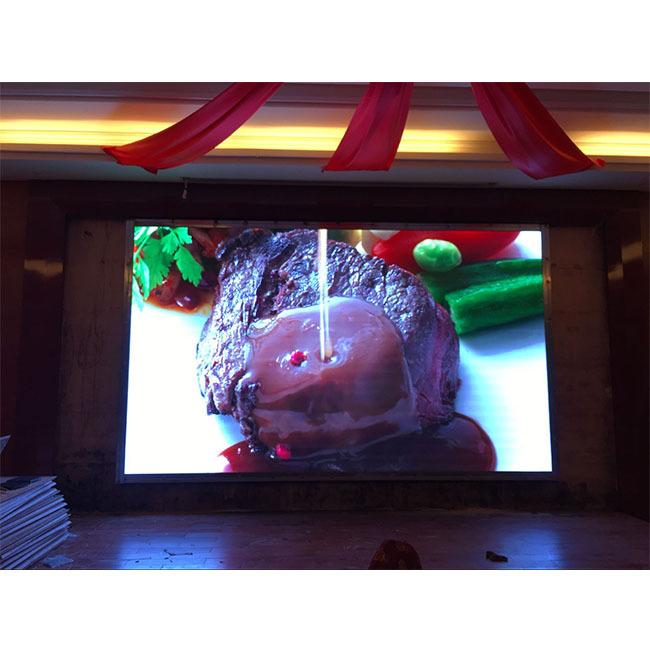 Pantalla LED SMD de densidad de puntos 40000 con nivel de protección IP43 y cuerpo de aluminio ligero