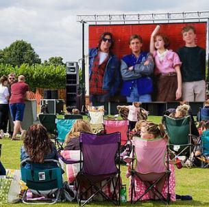 3000 1 Ratio de contraste LED Display de alquiler Distancia de visualización de 3 ¢ 50m Perfecto para eventos y exposiciones