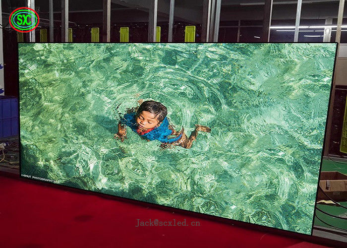 HD Sin lubricación Flexible P2 P3 P4 1R1G1B SMD2121 1300cd/m2 Cartel LED