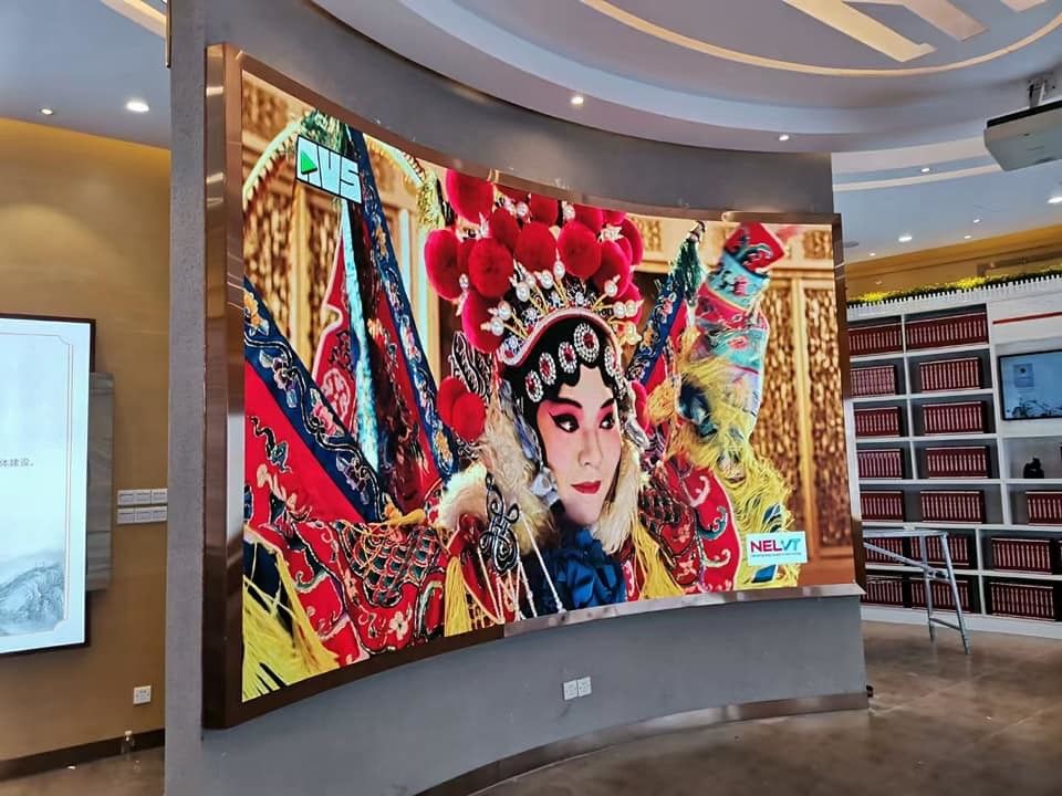 P4 llevó el módulo llevado exhibe p4 256*128m m que el fondo de etapa del pixel del sistema 3840refresh rat64*32 de Nova llevó la exhibición interior de la pantalla