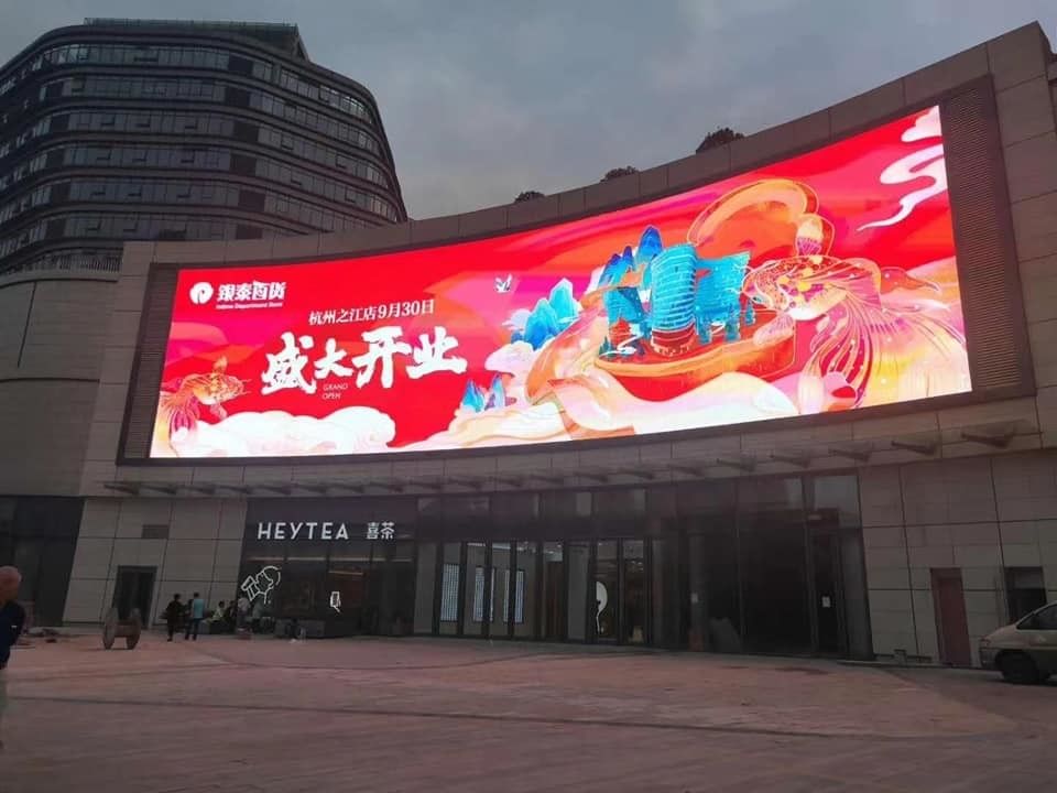 SCX LED P10 Pantalla LED de color completo para publicidad con alto brillo y larga vida útil