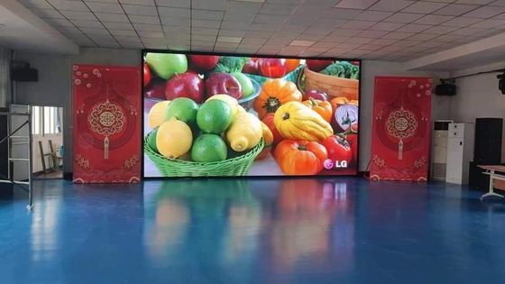 Buen precio pantalla impermeable al aire libre interior video a todo color de la pantalla LED del panel de pared de 500X500m m P4.81 SMD Pantalla LED en línea
