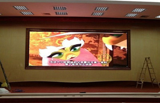 Tablero a todo color interior de la muestra de DC5V P4 LED con la fuente de alimentación de Meanwell, cartelera llevada