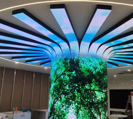 Buen precio Soft HD P4 Modulo LED de interior IP43 3840Hz Resolución 1200Cd/M2 Brillo de color completo pantalla LED de interior en línea