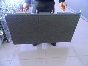 Colgando el módulo al aire libre de la presentación de la información de IP65 P6 LED, el brillo 7500 del gabinete de la fundición de aluminio