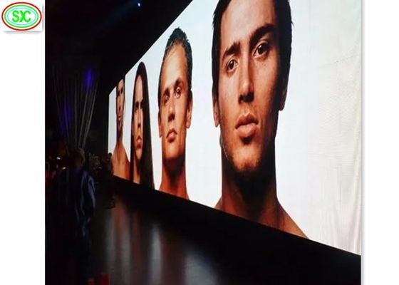 Ironía o brillo llevado interior de aluminio de fundición a presión a troquel 1200cd/m2 de la pared del panel P3 TV