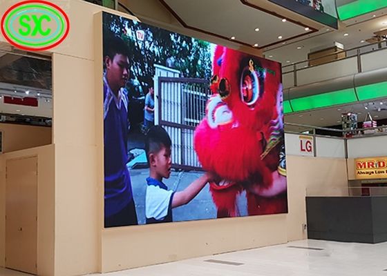 Buen precio P4 que hacía publicidad de multicolor a todo color interior llevó la tablilla de anuncios en línea
