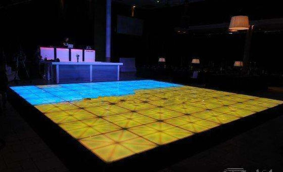 Buen precio Efectos 3D 10000 píxeles Rgb Portable Led Bail Floor Ip34 Nivel de protección Bail floor LED portátil en línea
