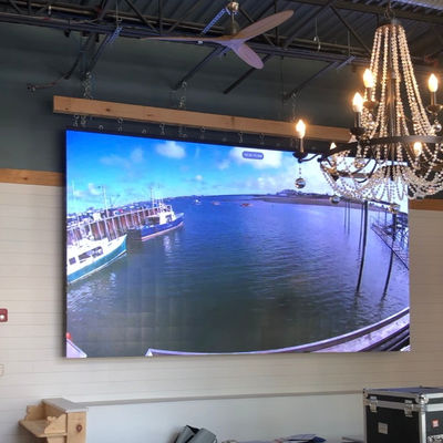 Buen precio P2 Indoor Full Color SMD LED Display Screen 2mm Pixel para la exposición de salones de bodas En línea