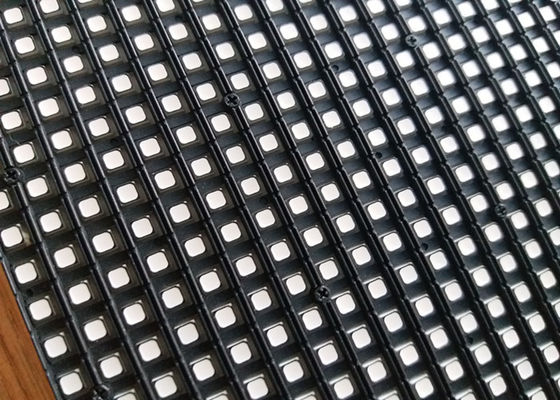 Buen precio el módulo llevado a todo color al aire libre de la exhibición de p4.81 SMD con alto restaura la impulsión IC en línea
