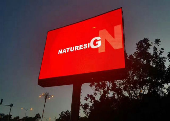 Buen precio COB P4 Alquiler de escenario grande LED pantalla a todo color / desfile de moda con pantalla de publicidad LED de alta potencia en línea