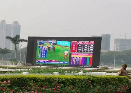 Actualice su publicidad exterior con vallas publicitarias LED de nivel de protección IP65 y voltaje de trabajo DC5V