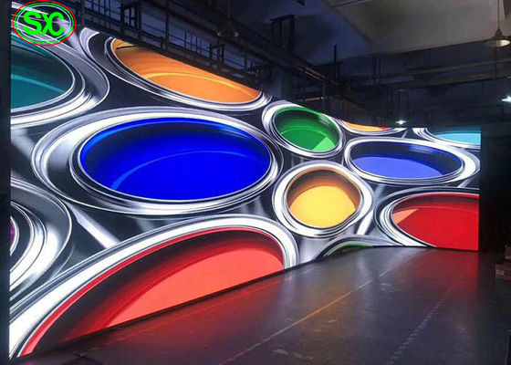 Pantalla a todo color de alquiler curvada P4 de la pantalla LED a todo color interior video LED de la pared