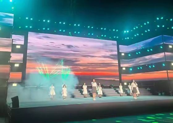 Buen precio Alquiler de escenarios de conciertos de aluminio fundido de aluminio en interiores pantalla LED a todo color P5 HD pantalla grande alta resolución en línea