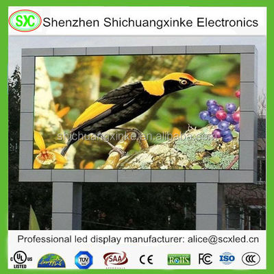 Nivel de protección IP65 Tableros de mensajes digitales 6000 nits Brillo para publicidad exterior versátil