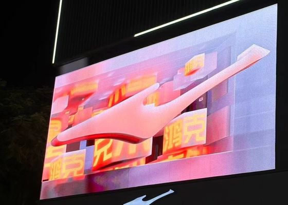 860w/m2 Consumo de energía promedio Panfletos LED con Pixel real 1R1G1B y Sistema de control Novastar Perfecto