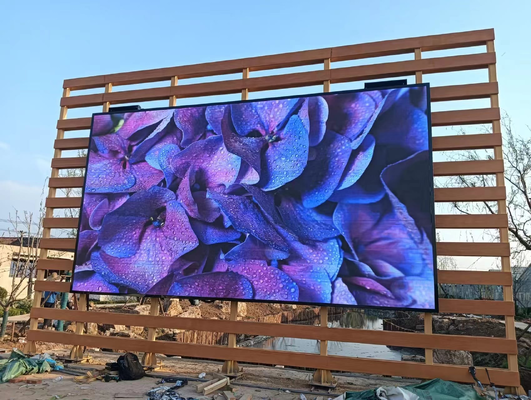 Alto brillo P6 pantalla LED exterior tablero publicitario 960x960mm gabinete de hierro y frecuencia de actualización de 3840hz