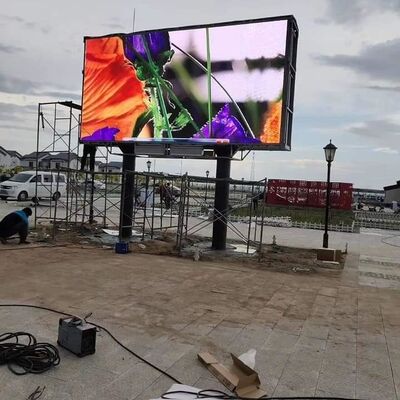 Buen precio Pantalla LED exterior P4 de montaje en pared cartel publicitario con gabinete de 960x960mm y tasa de actualización de 3840hz En línea