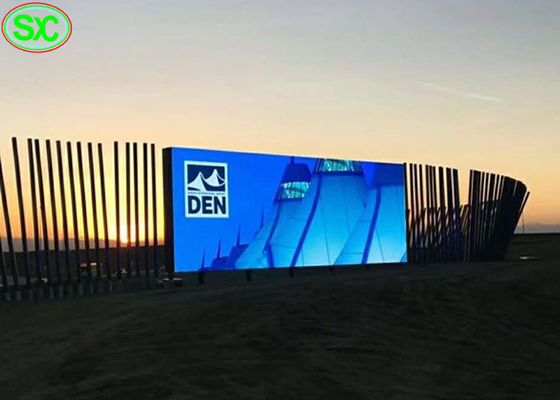 Brillo de los liendres de las pantallas de visualización de la publicidad al aire libre de Digitaces P8 5000-10000