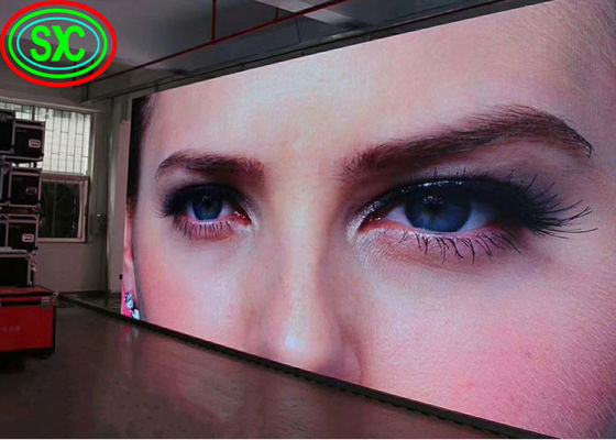 Buen precio Display LED de publicidad de interior de ahorro de energía P5 SMD2121 controlador de corriente constante pantalla LED a todo color de interior en línea