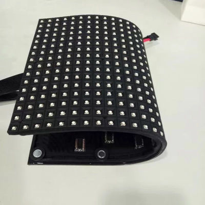 Buen precio El panel a todo color P4 SMD2121 del módulo flexible interior de la pantalla LED 2 años de garantía en línea