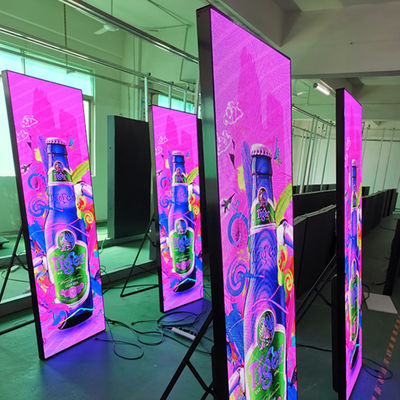 Buen precio 680x2000mm pantallas LED de publicidad con configuración de color vibrante 1R1G1B en línea
