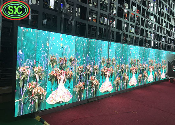 Buen precio P2.5 Alquiler de interiores 1R1G1B 3-en-1 pantalla LED, centro comercial pantalla LED pared de vídeo en línea