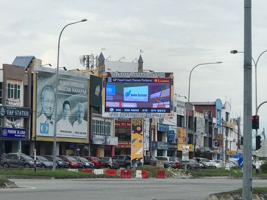Buen precio Gabinete a todo color al aire libre del waterproofiron de la publicidad de pantalla de la reproducción de vídeo de P8 smd3535 LED 1024x1024m m en línea
