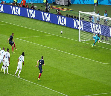 Buen precio Perímetro al aire libre suave llevado a todo color al aire libre del estadio de fútbol de la máscara P8 de la exhibición del estadio LED Display960x960mm P8 milímetro en línea