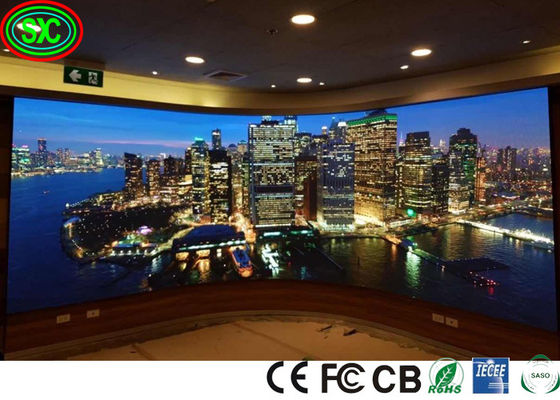 Buen precio La etapa interior LED de la curva P3.91 defiende la conexión inconsútil en la pantalla LED video lista para enviar en línea