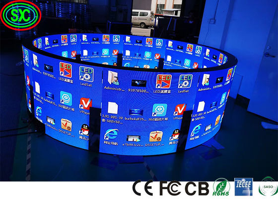 Buen precio P2 P4 SMD2121 1000nits Pantalla LED curvada flexible 1R1G1B de color completo en línea