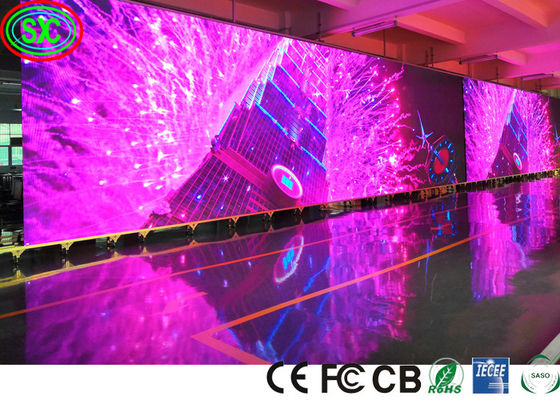 Buen precio Pantallas LED de escenario con alto brillo y contraste ajustable para una visualización óptima SMD2121 1100nits P3.91 en línea