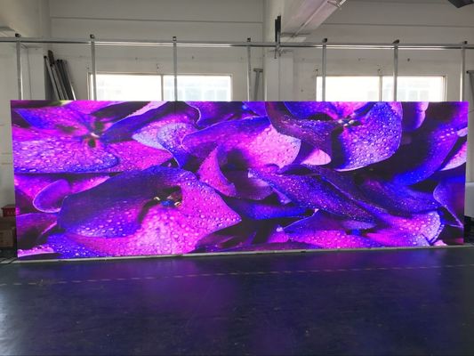Buen precio La etapa LED defiende frecuencia de actualización 3840hz del panel de pantalla LED del color del gabinete de alquiler P3.91/P4.81 500 la alta con curvatura en línea