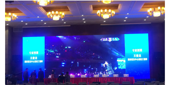 El dado video del concierto P2 512x512m m de la pared de HD de la pequeña de la echada pantalla a todo color de la etapa LED el marco de la fundición de aluminio