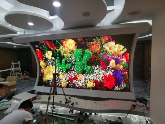 Buen precio La etapa de aluminio LED a todo color del gabinete P2.5 defiende el alto vídeo de la definición LED   , 640x640m m gabinete, brillo 1200cd en línea