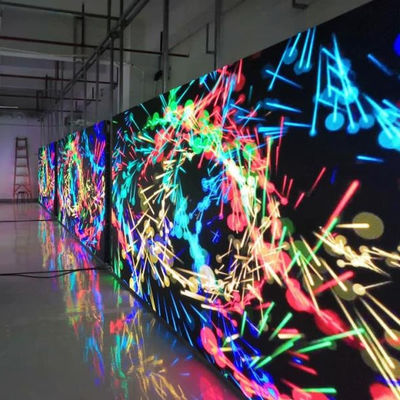 Mejore sus imágenes con pantalla LED de pitch de píxeles pequeños 427186 puntos/m2 Densidad y lámparas SMD2121