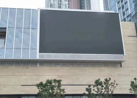 Buen precio Pantalla LED a todo color P5 para exteriores 5000 cd/m2 IP65 Pantalla de publicidad impermeable en línea