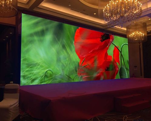 Buen precio Panel de LED GOB para interiores Precio P2.5 Color completo 4K HD LED Matrix Display Video Paredes Pantalla de televisión en línea