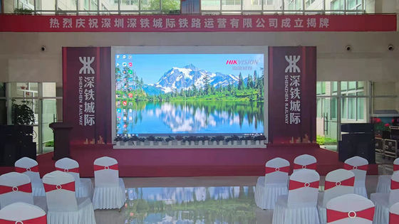 Buen precio el panel de alquiler 3840Hz de 640x640m m arriba restaura la pantalla de visualización llevada fina estupenda a todo color de Kinglight SMD p2.5 interior en línea